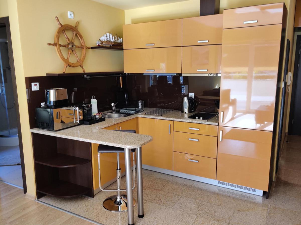 Sunny Apartment 斯维诺乌伊希切 外观 照片
